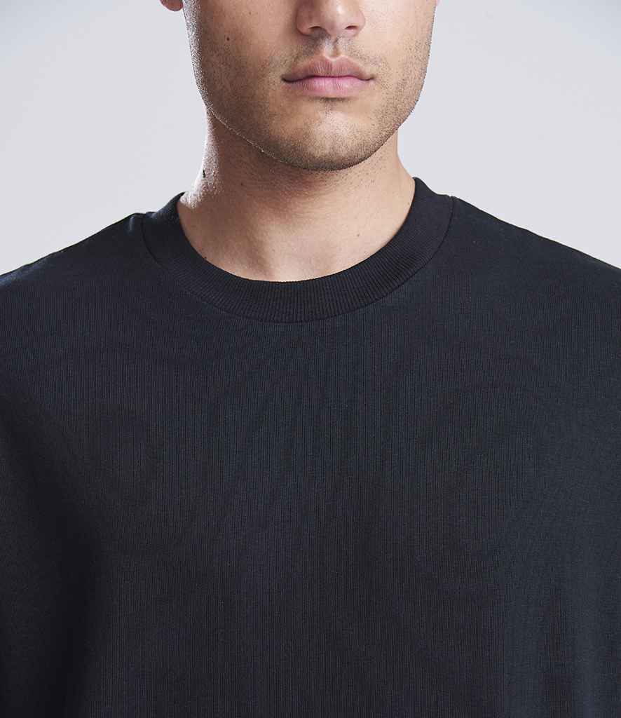 AWDis Signature Heavyweight T-Shirt - model image