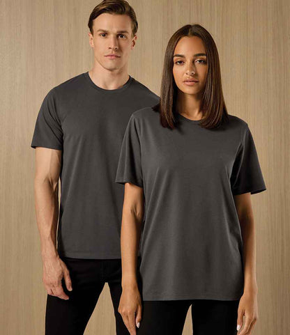 Kustom Kit Superwash® 60°C Piqué T-Shirt - model image
