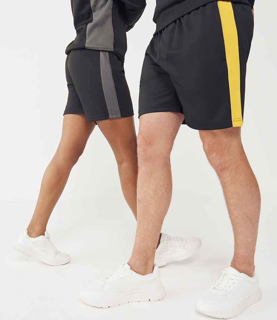 Finden + Hales Knitted Shorts - model image