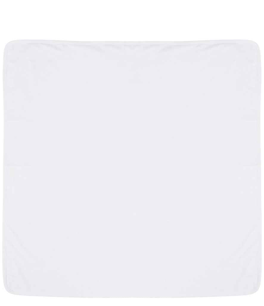 Larkwood Blanket in White