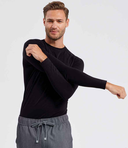 Onna by Premier Unstoppable Fresh Underscrub Base Layer - model image
