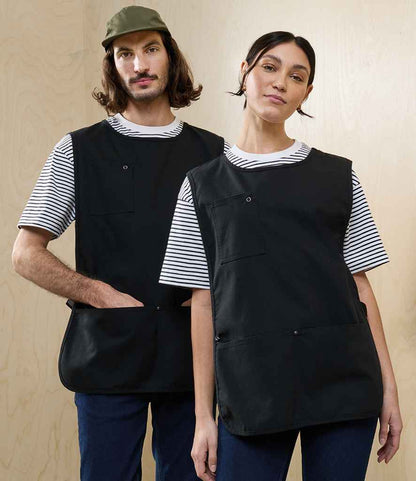 Premier Utility 2.0 Vest Apron - model image
