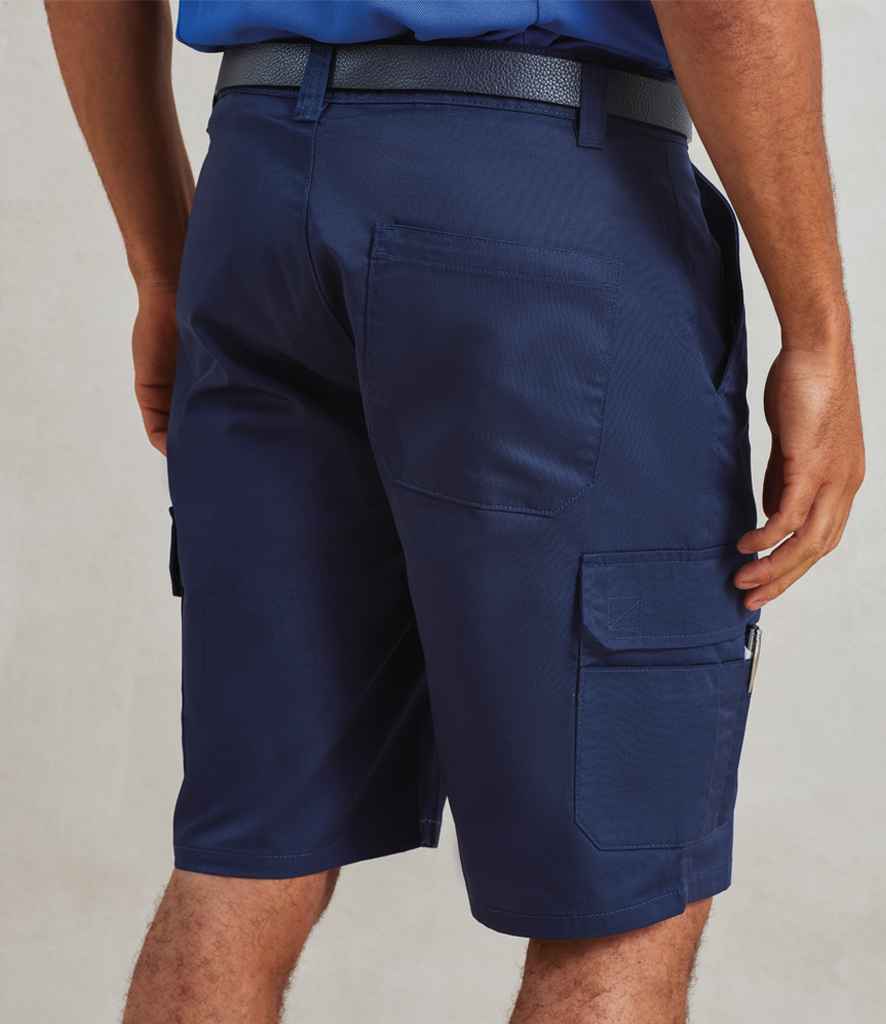 Premier Workwear Cargo Shorts - model image
