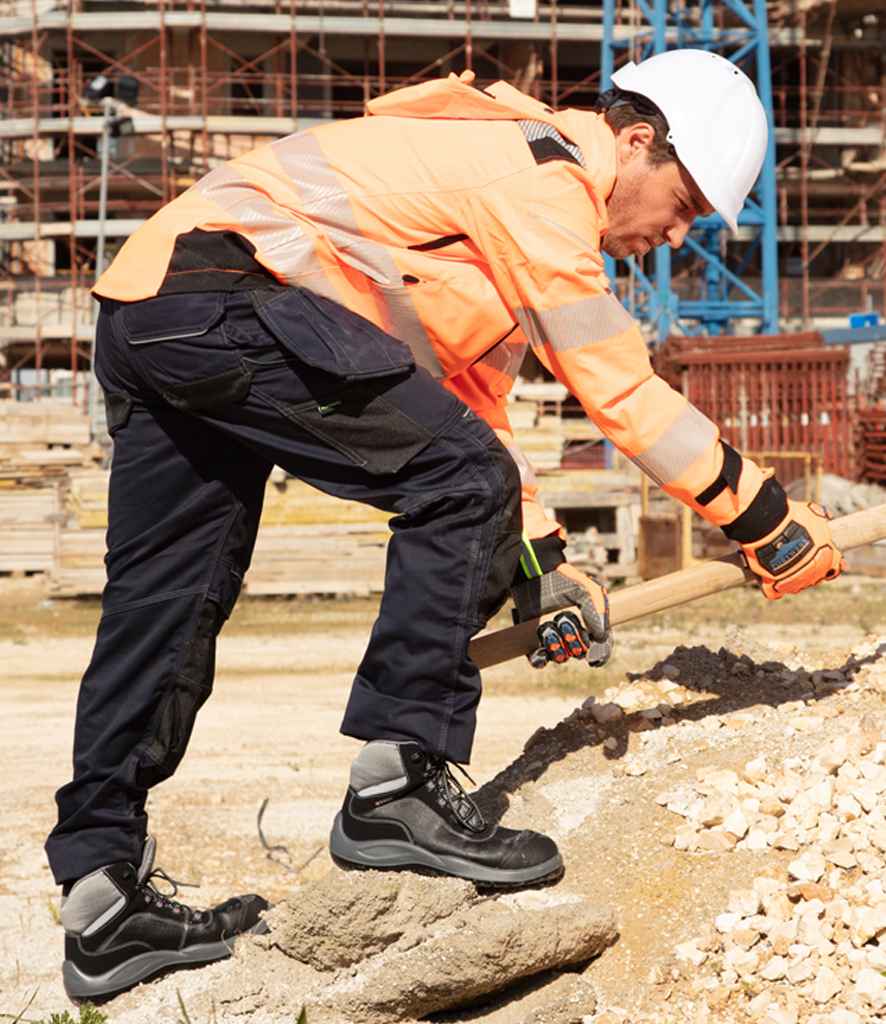 Portwest PW3 Work Holster Trousers - model image