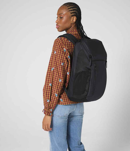 Quadra Zurich Toploader Backpack - model image