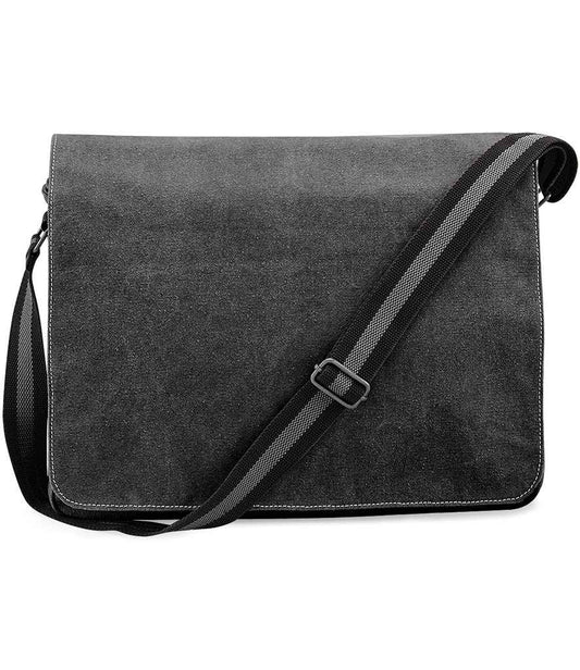 Quadra Vintage Canvas Despatch Bag - model image
