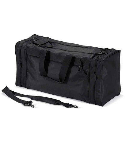 Quadra Jumbo Sports Holdall in Black