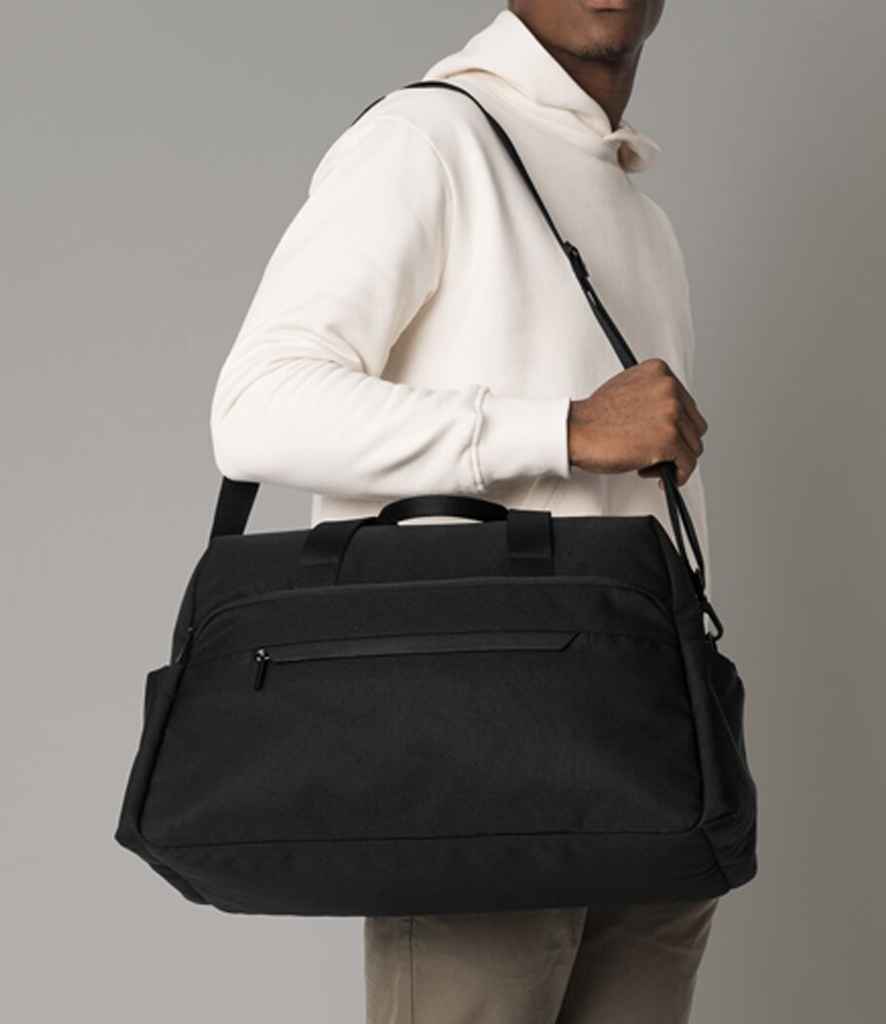 Quadra Airside Weekender - model image