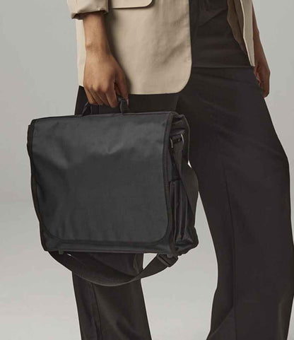 Quadra Record Bag - model image