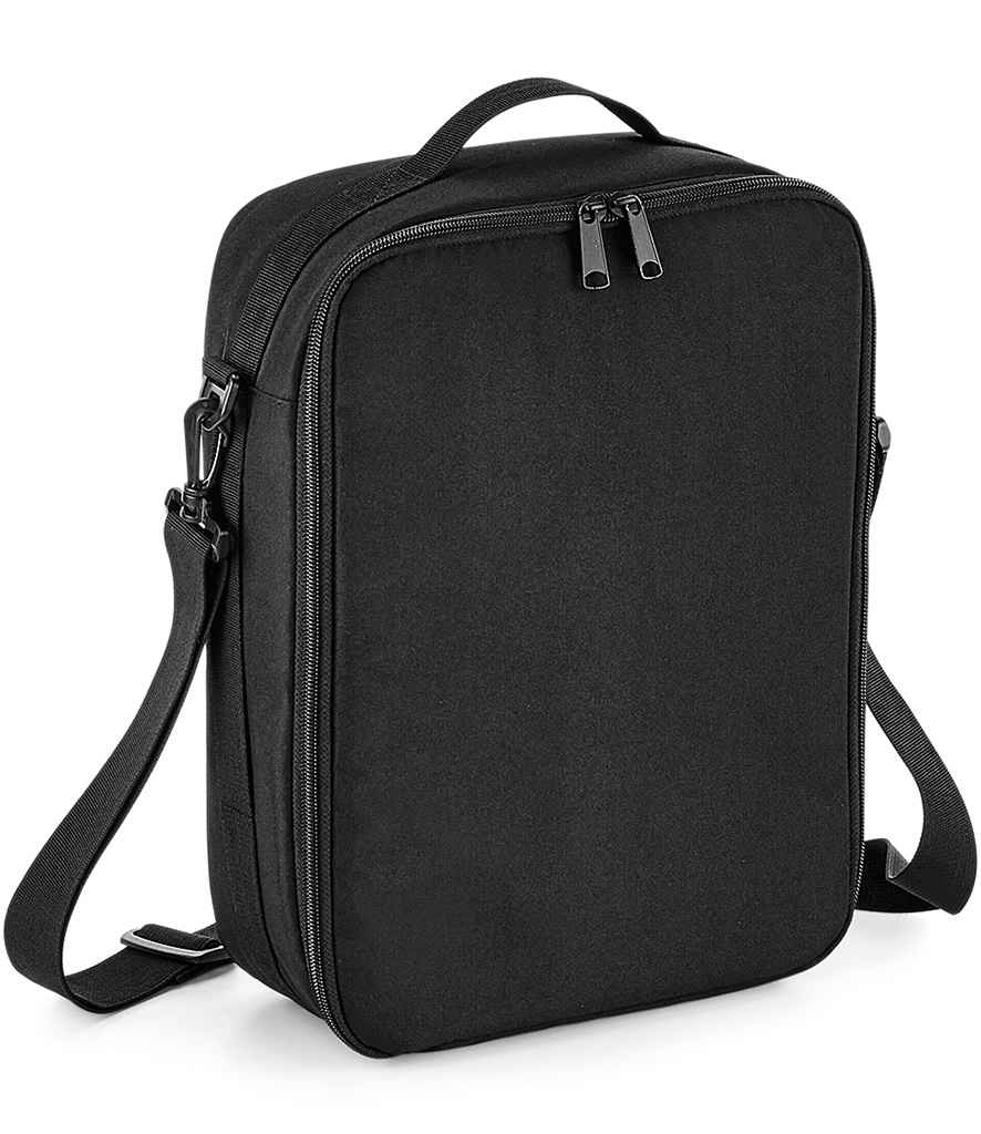 Quadra Padded Camera Organiser - model image