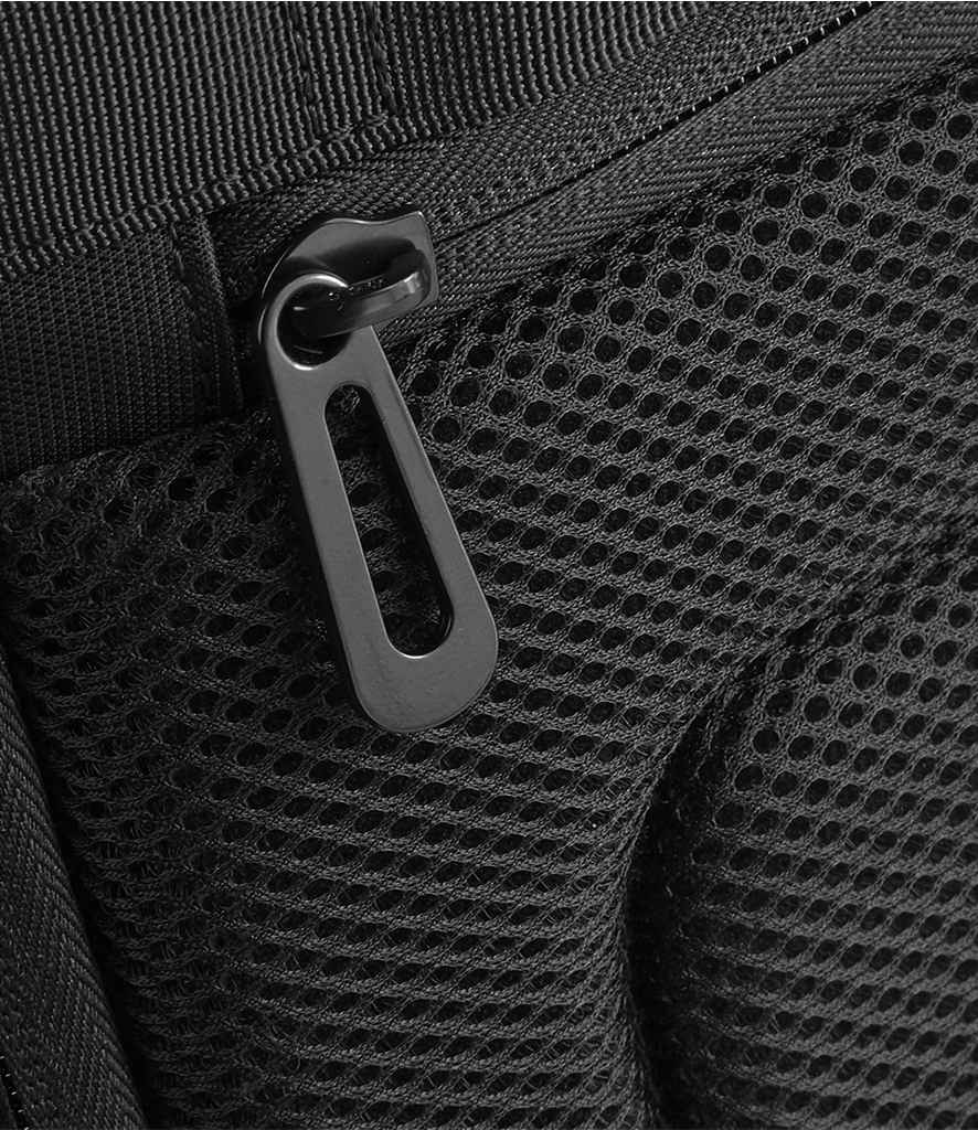 QD925 BLK DETAIL 3