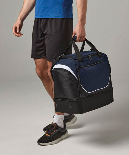 Quadra Pro team hardbase holdall Black/Light Grey