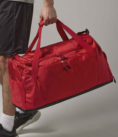 Quadra Multi-Sport Locker Holdall - model image