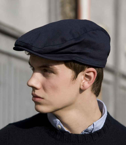 Result Gatsby Cap - model image