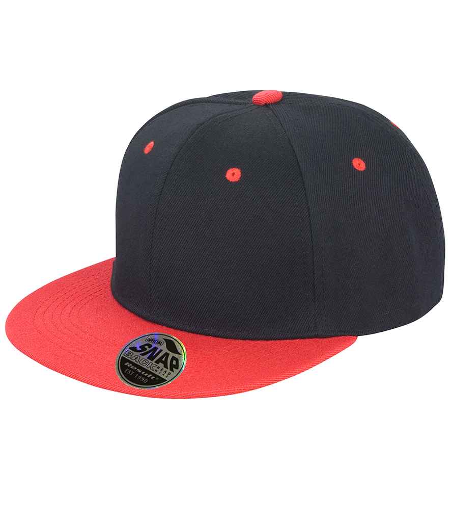 Result Contrast Bronx Snapback Cap in Black/Red