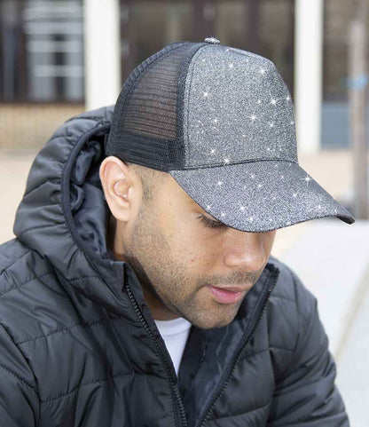 Result Core New York Sparkle Cap - model image