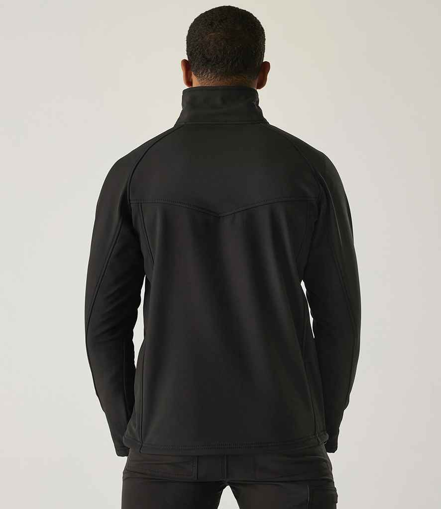 Regatta Professional Regatta Uproar Soft Shell Jacket Black/Black Lining