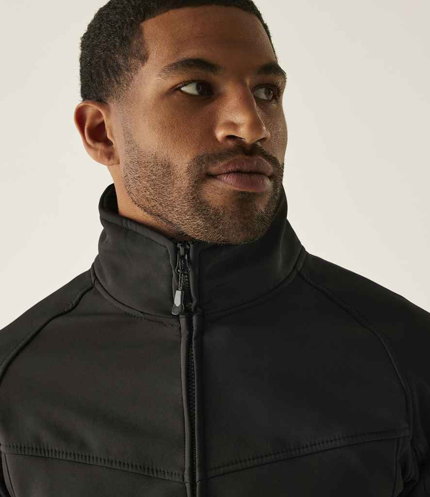 Regatta Professional Regatta Uproar Soft Shell Jacket Black/Black Lining