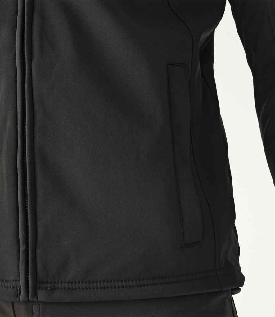 Regatta Professional Regatta Uproar Soft Shell Jacket Black/Black Lining