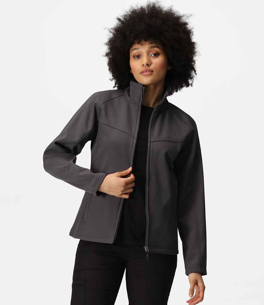 Regatta Professional Regatta Ladies Uproar Soft Shell Jacket Seal Grey