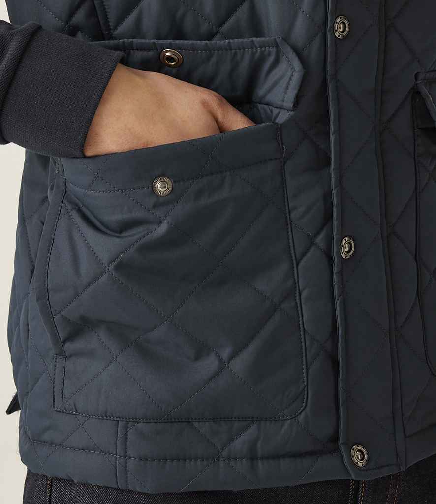 Regatta Tyler Diamond Quilted Bodywarmer - model image