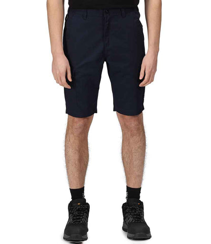 Regatta Pro Cargo Shorts - model image