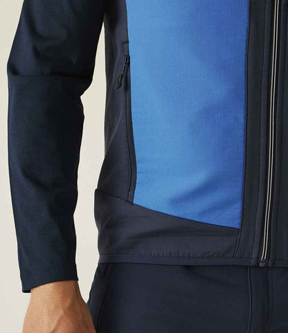 Regatta E-Volve Unisex Two Layer Soft Shell Bodywarmer - model image