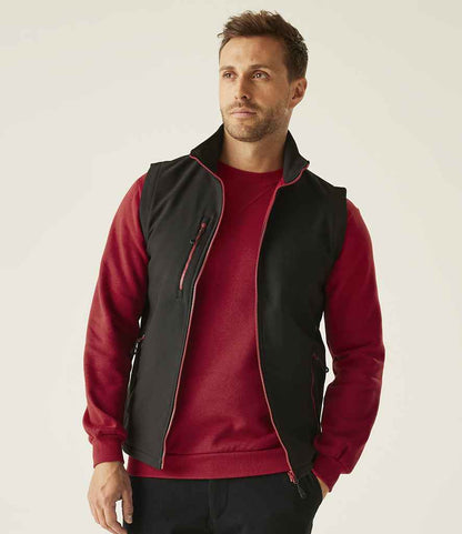 Regatta Professional Regatta Navigate Two Layer Soft Shell Bodywarmer Black/Classic Red