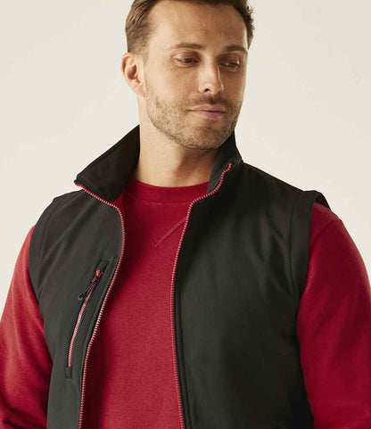 Regatta Professional Regatta Navigate Two Layer Soft Shell Bodywarmer Black/Classic Red