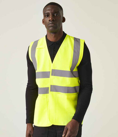 Regatta High Visibility Pro Supervisor Vest - model image