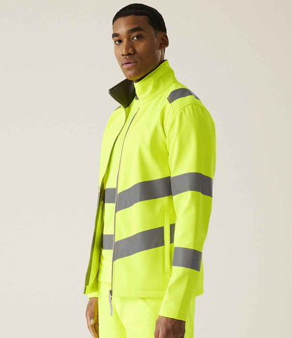 Regatta High Visibility Regatta High Visibility Pro Contract Ablaze Soft Shell Jacket Yellow