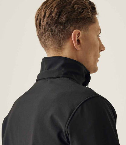 Regatta Professional Regatta Venturer Three Layer Hooded Soft Shell Jacket Black/Black