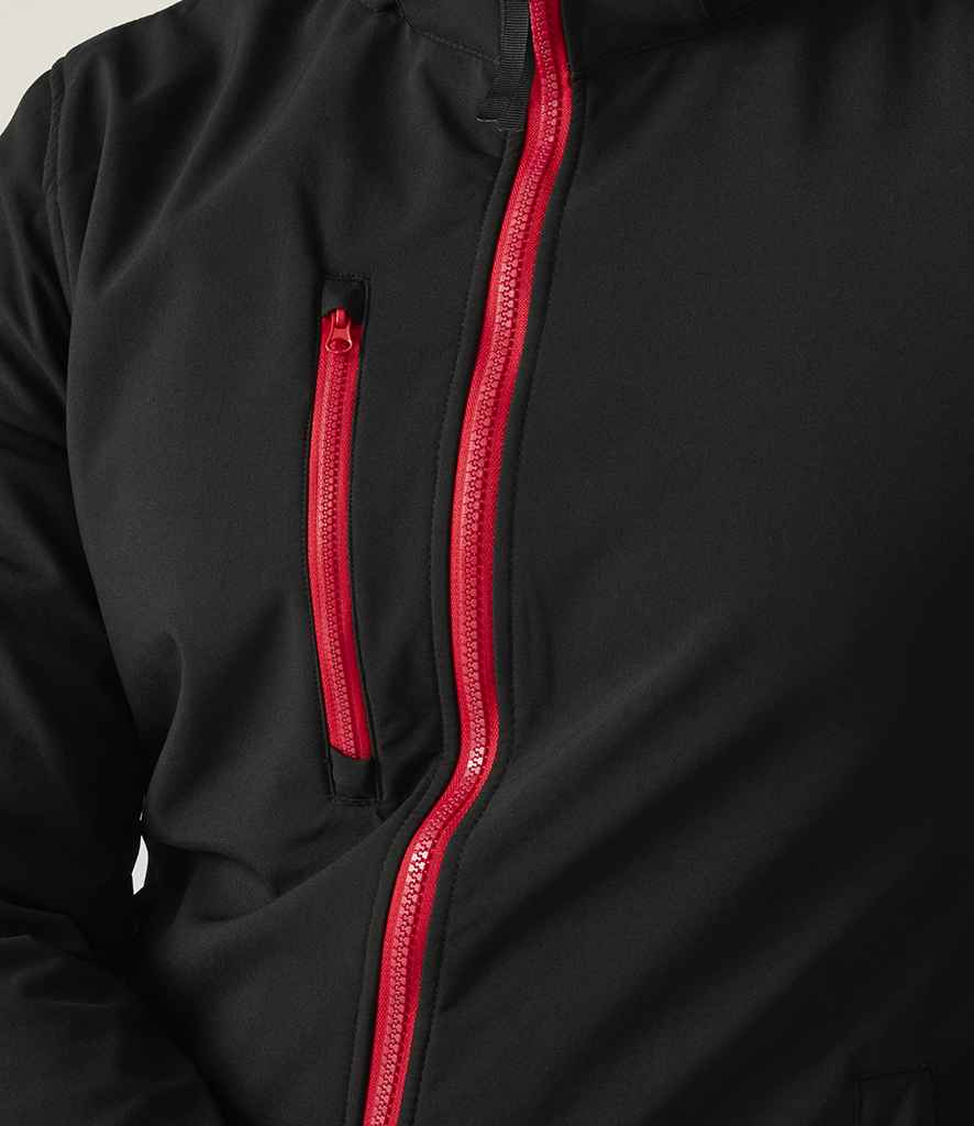 Regatta Professional Regatta Venturer Three Layer Hooded Soft Shell Jacket Black/Classic Red