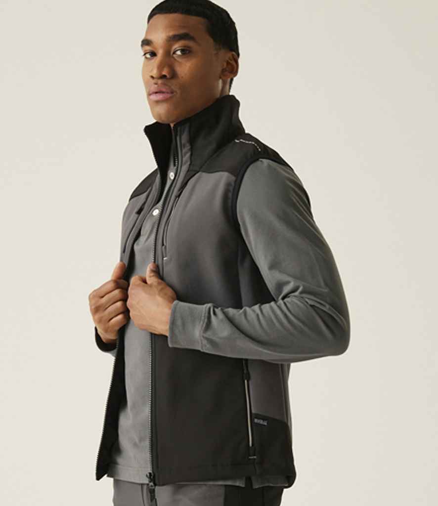 Regatta Professional Regatta 4TEX Stretch Three Layer Soft Shell Bodywarmer Slate Grey/Black
