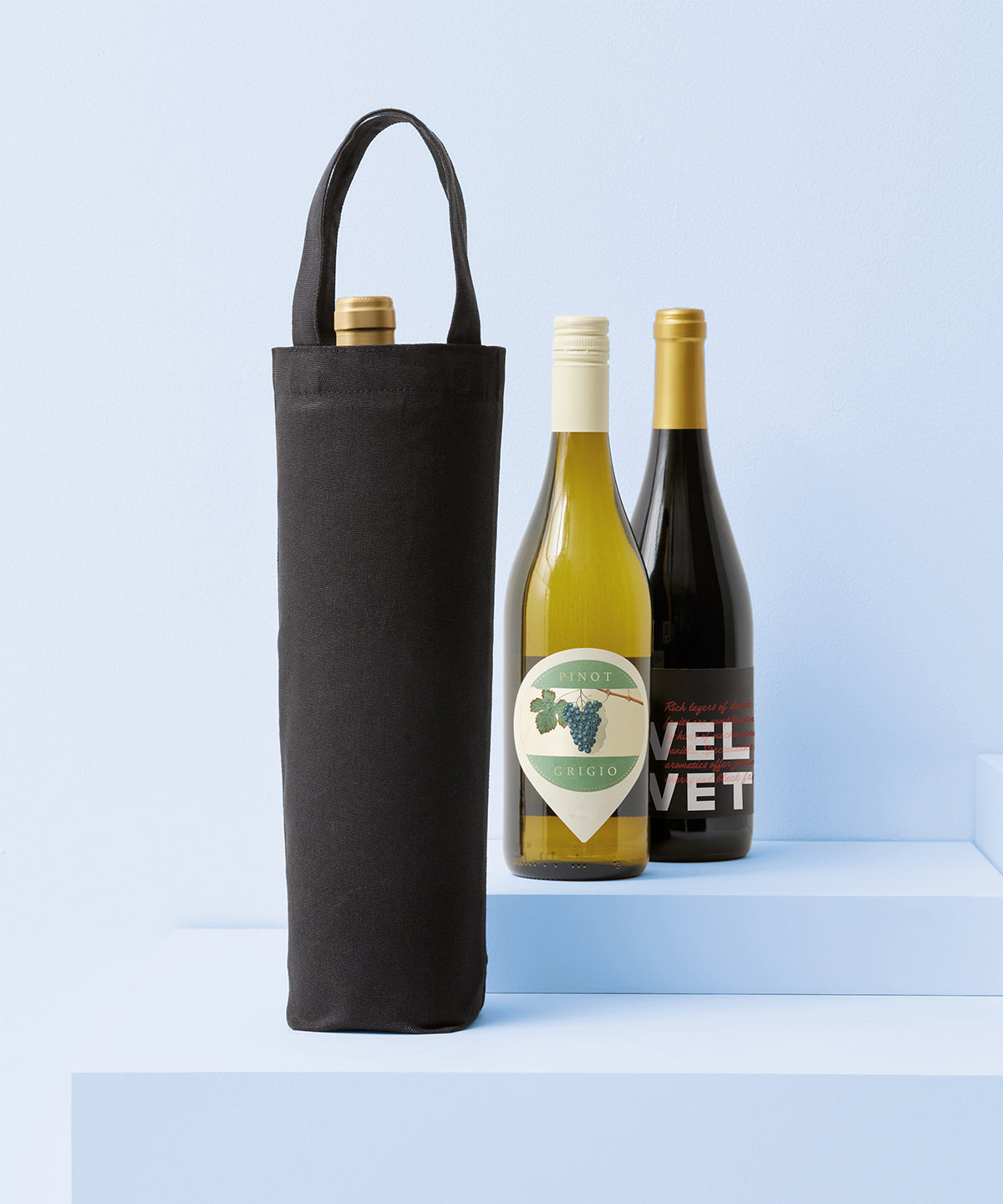 Nutshell Recycled premium canvas bottle bag Black