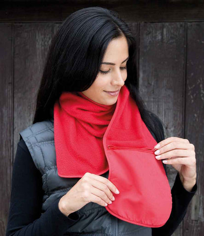 Result Polartherm™ Scarf with Zip Pocket - model image