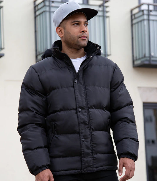 Result Core Nova Lux Padded Jacket - Black - Model
