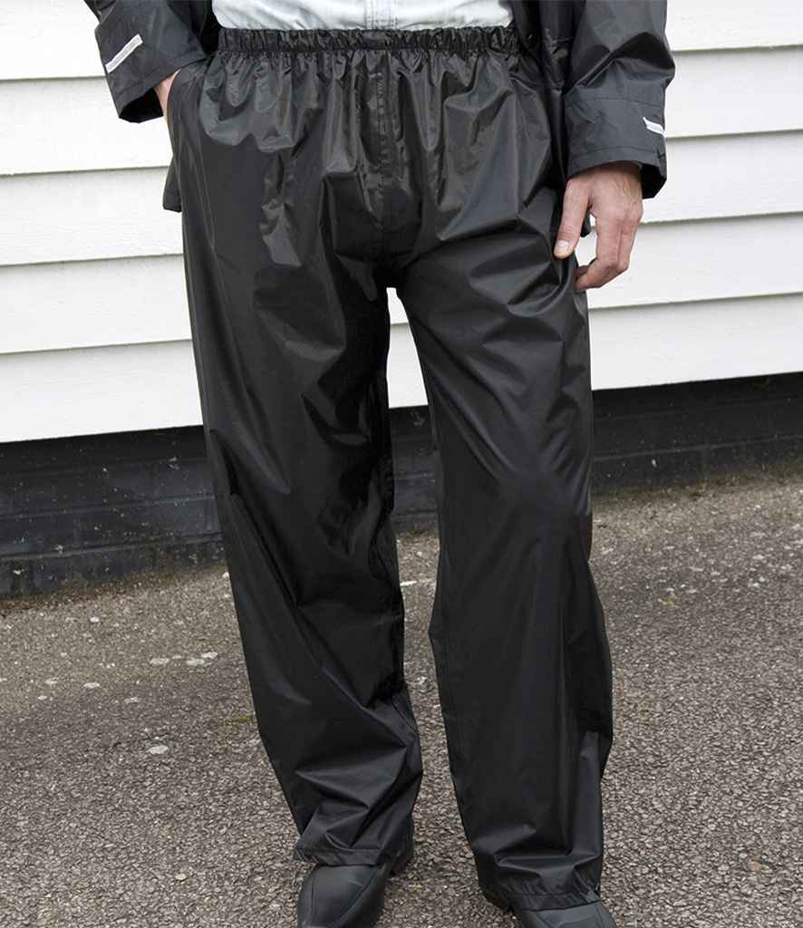 Result Core Waterproof Overtrousers - model image