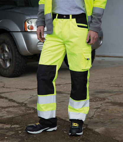 Result Safe-Guard Hi-Vis Cargo Trousers - model image