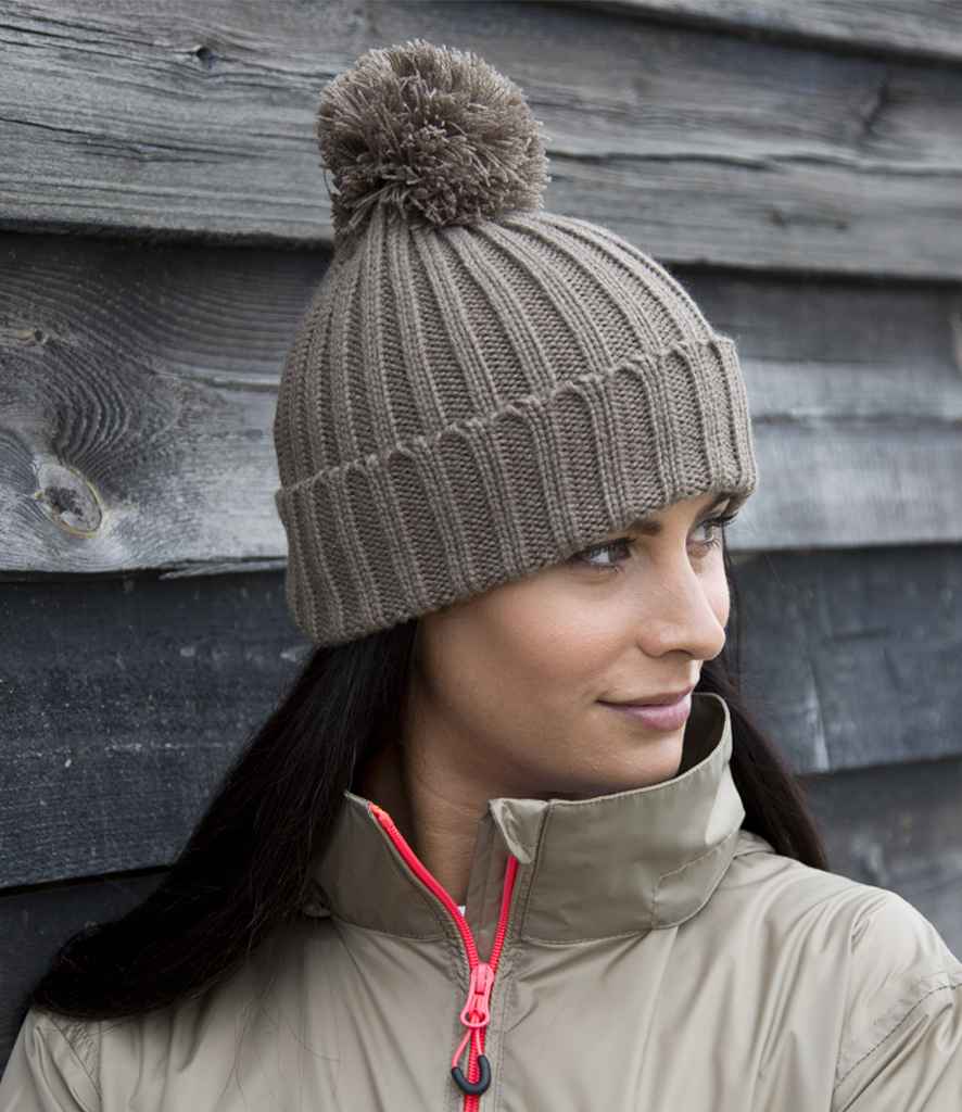 Result HDi Quest Knitted Hat - model image