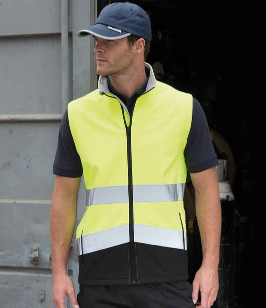 Result Safe-Guard Printable Safety Soft Shell Gilet - model image