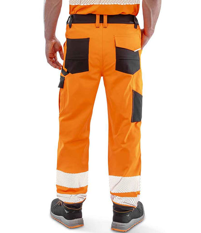Result Recycled Dynamic Stretch Safety Trousers - model image