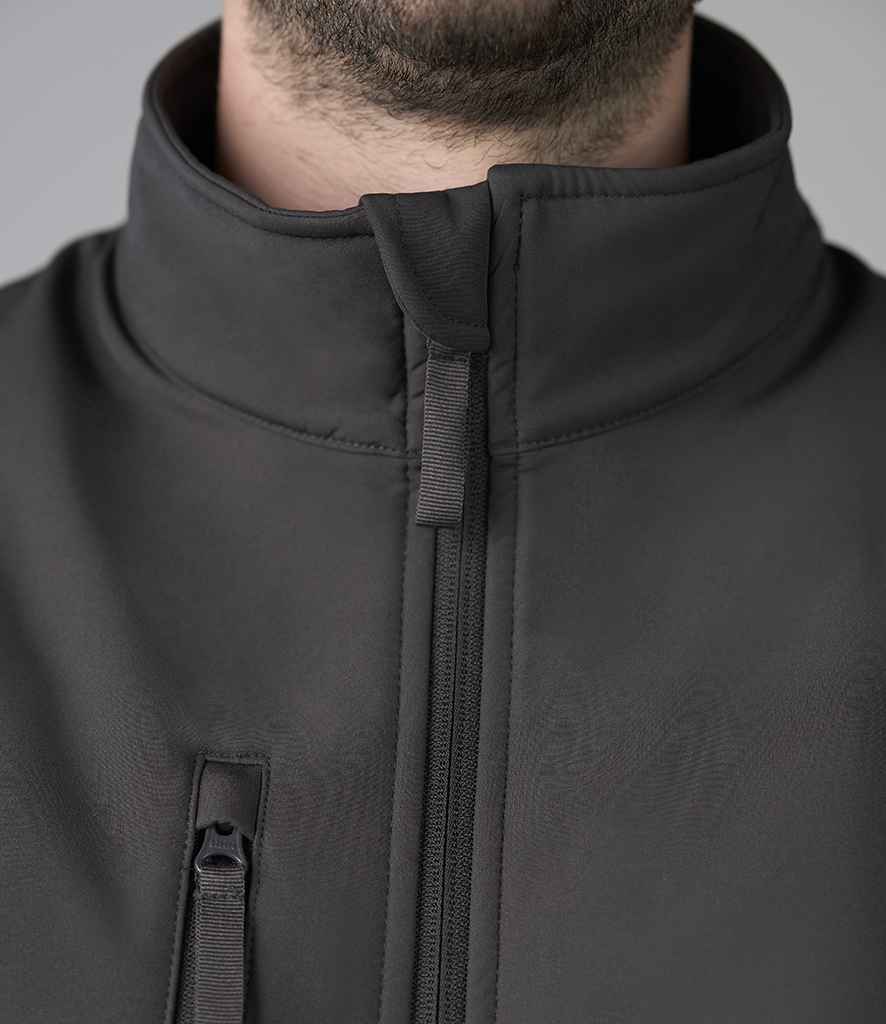 Pro RTX Pro Three Layer Soft Shell Jacket - model image