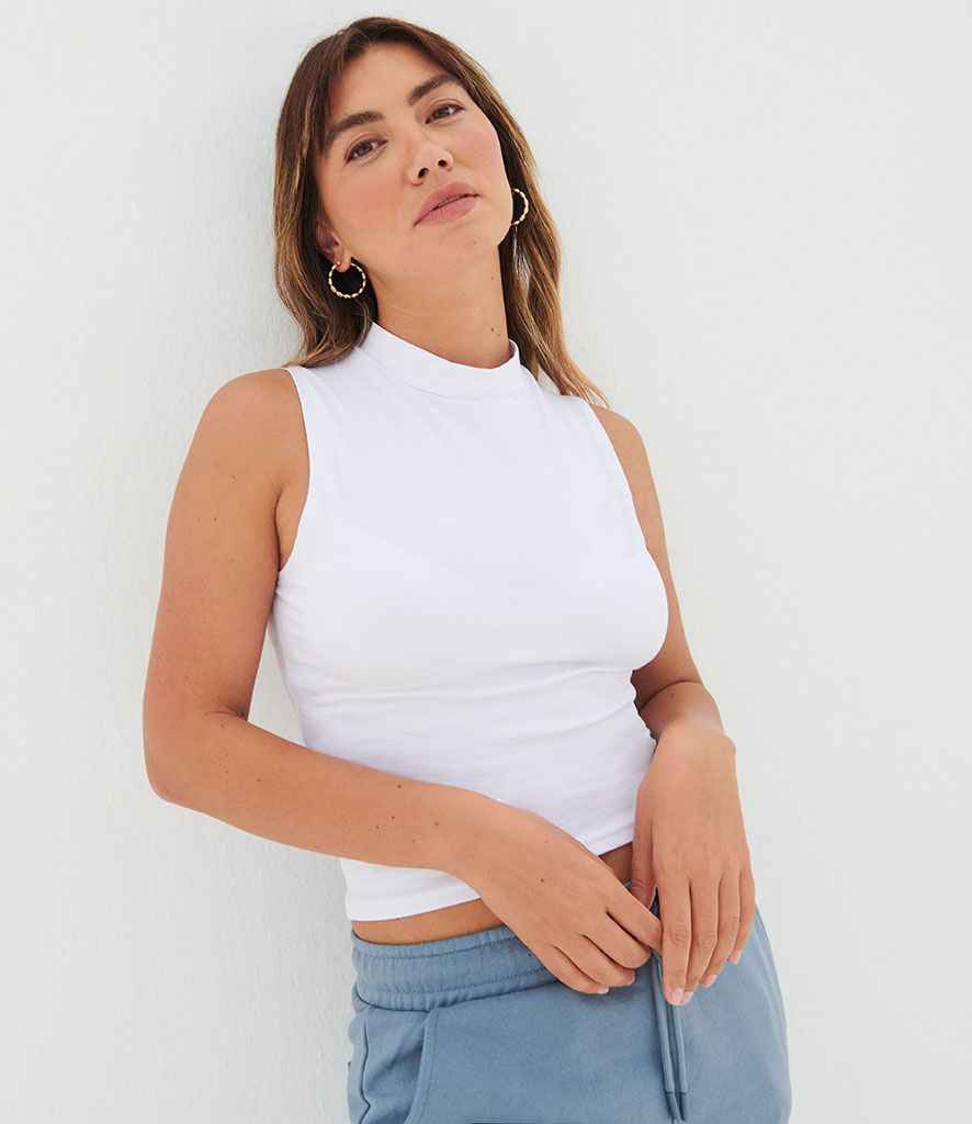 SK170 WHI MODEL 1 HERO