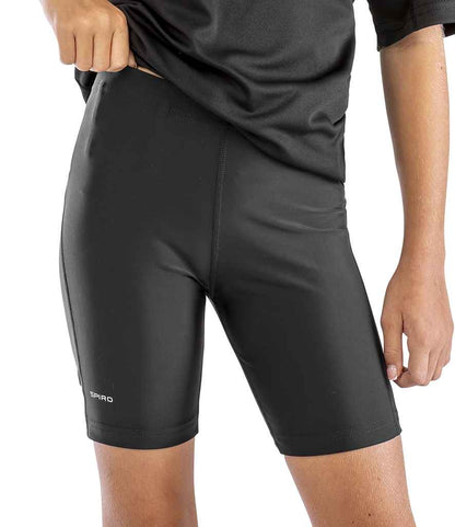 Spiro Kids Bodyfit Base Layer Shorts - model image