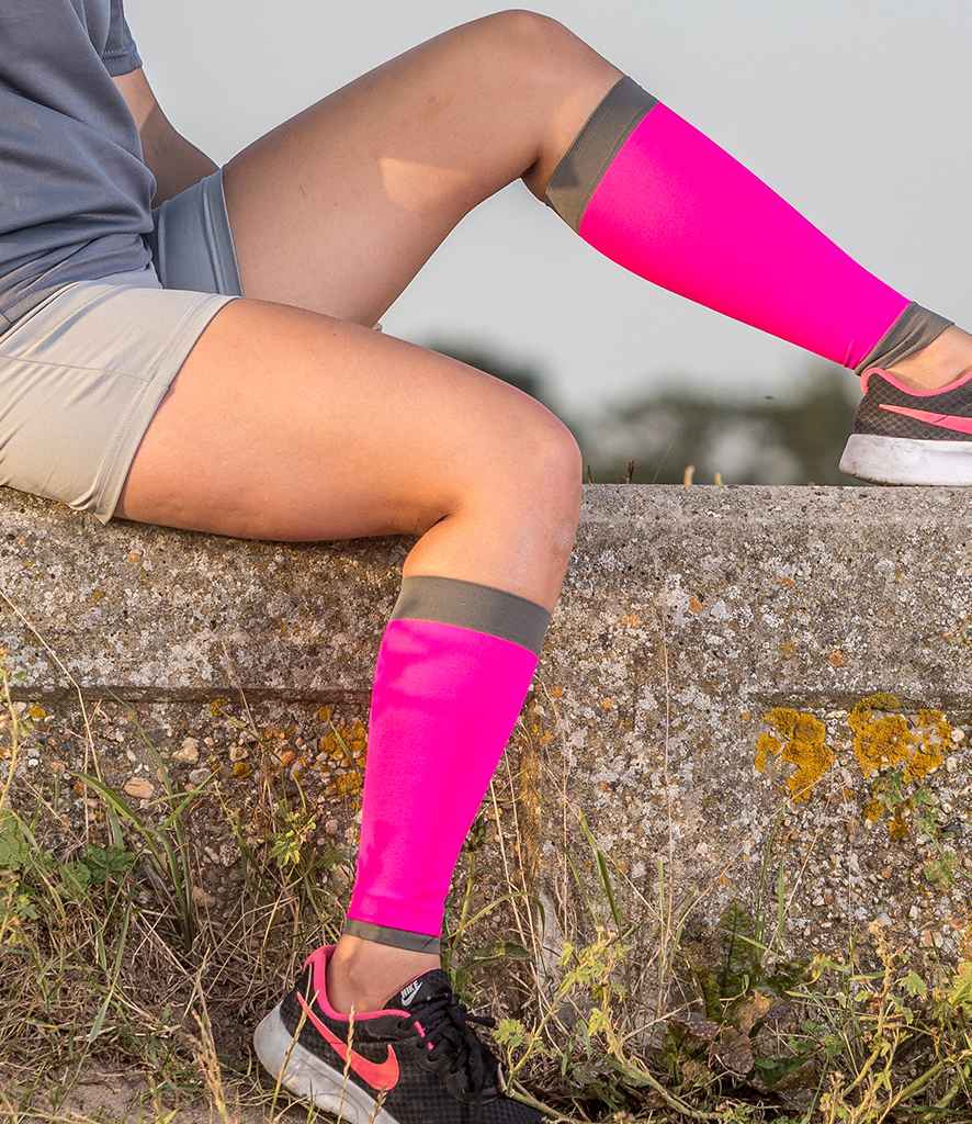 Spiro Compression Calf Sleeve - model image