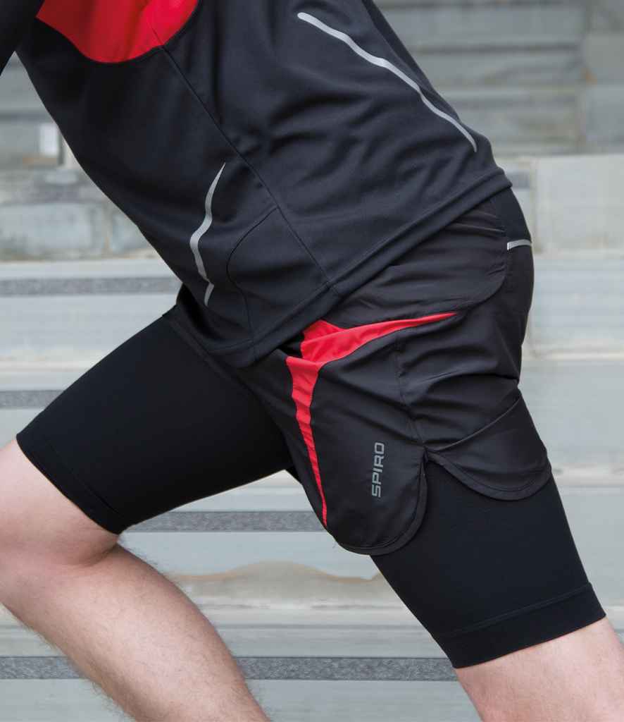 Spiro Compression Quad Sleeve - model image
