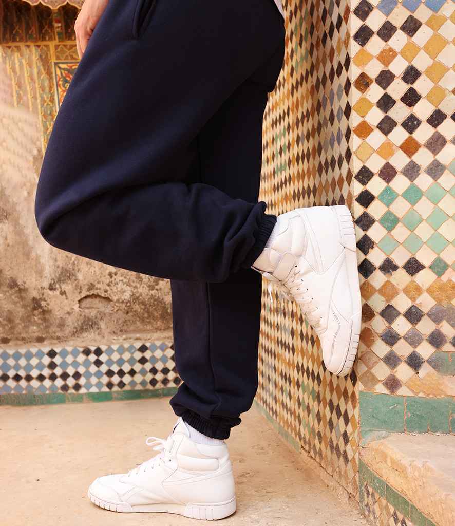 Fruit of the Loom Iconic Premium Jog Pants - model image
