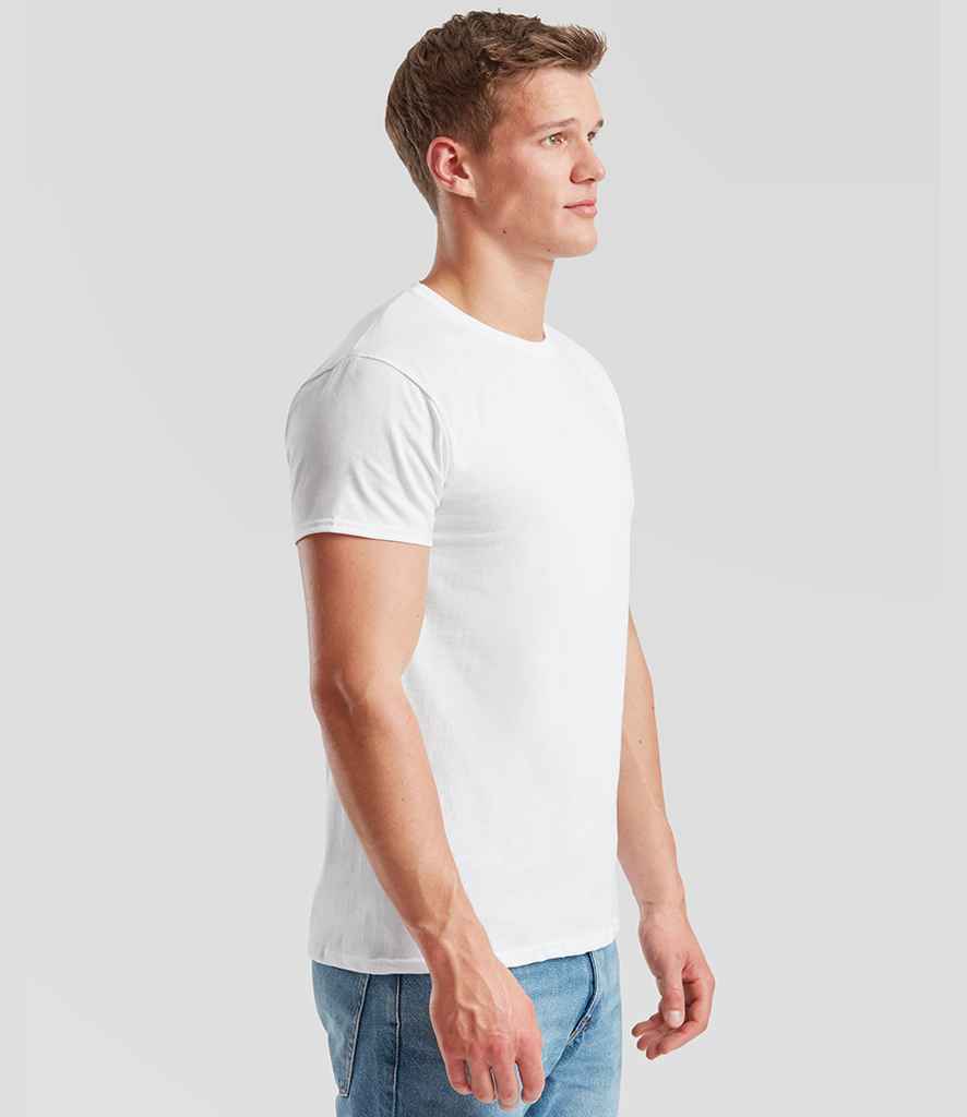 Fruit of the Loom Iconic 150 T-Shirt - model image