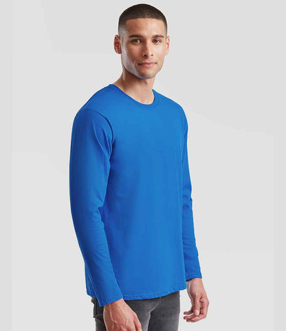 Fruit of the Loom Iconic 195 Long Sleeve T-Shirt - model image